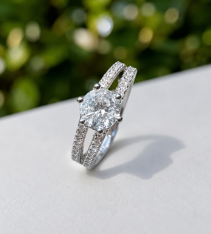 luxury American Diamond Ring for Women